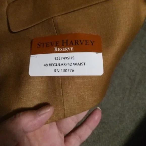 Steve Harvey Reserve piece suit